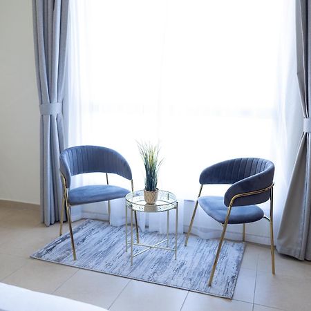 Apartments On Jbr By Happy Season Dubaj Zewnętrze zdjęcie